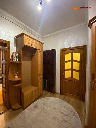 Трьохкімнатна квартира, Майзлі, поруч центр Івано-Франківськ