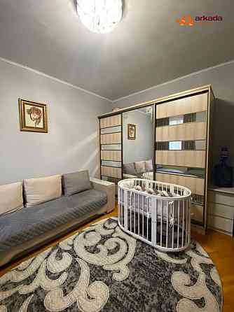 Трьохкімнатна квартира, Майзлі, поруч центр Івано-Франківськ