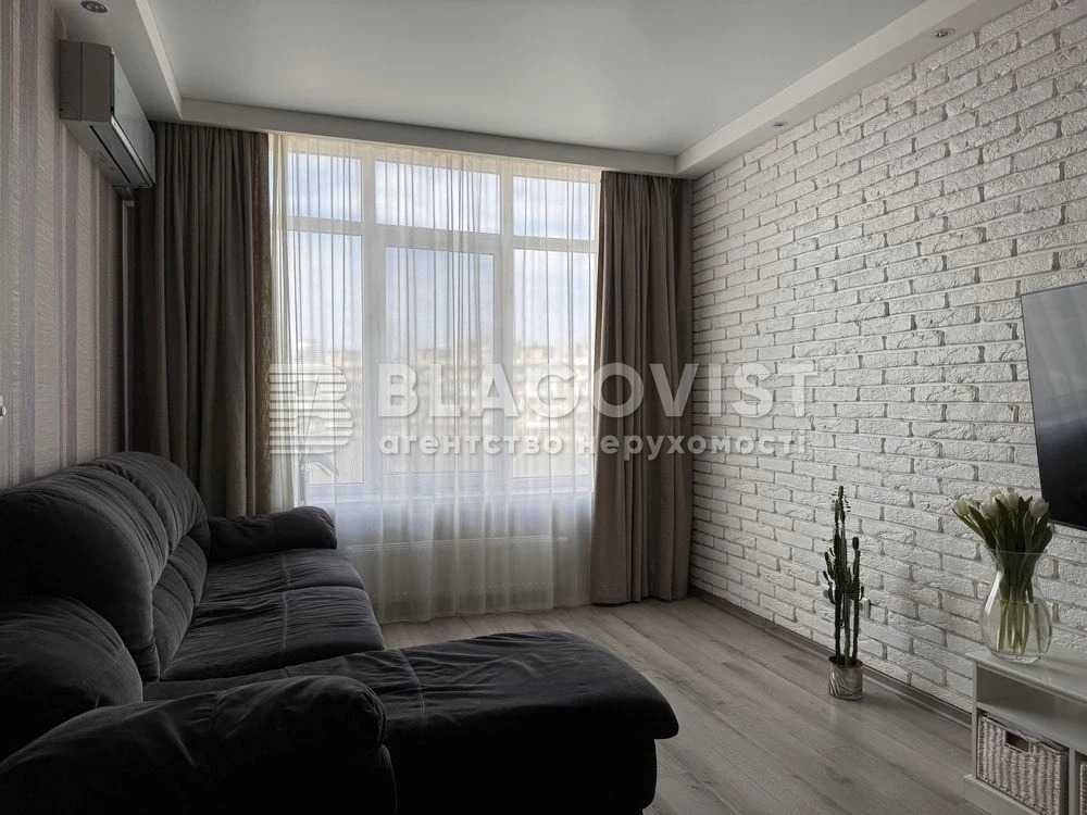 1К Туманяна Ованеса 3, м. Лівобережна Киев - изображение 2