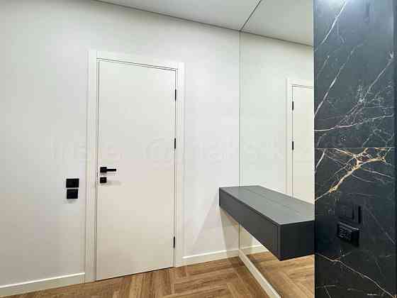 Продаж 1к квартири ЖК Верс Таверс/West Towers/41 м2/Токіо/Легоцького Uzhhorod