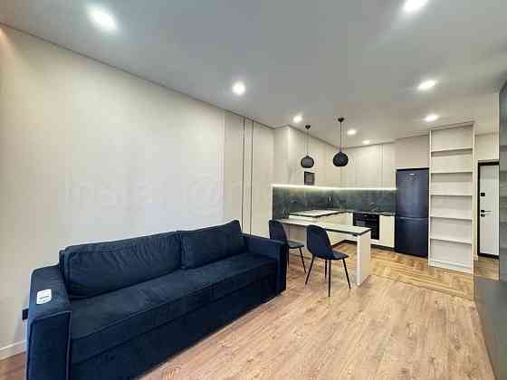 Продаж 1к квартири ЖК Верс Таверс/West Towers/41 м2/Токіо/Легоцького Uzhhorod