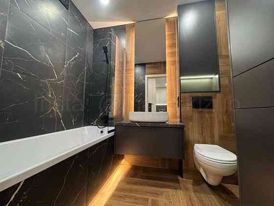 Продаж 1к квартири ЖК Верс Таверс/West Towers/41 м2/Токіо/Легоцького Uzhhorod