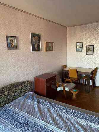 Гната Юры, 3к хорошая квартира Борщаговка метро Политех КПИ Вокзальная Киев