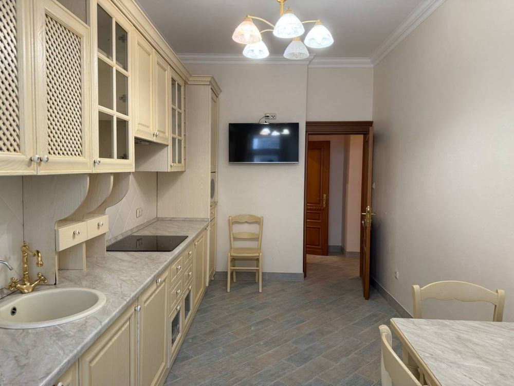 Актуальна‼️ 3 кімнати на Печерську 100м2 в гарному будинку Дві спальні Киев - изображение 8