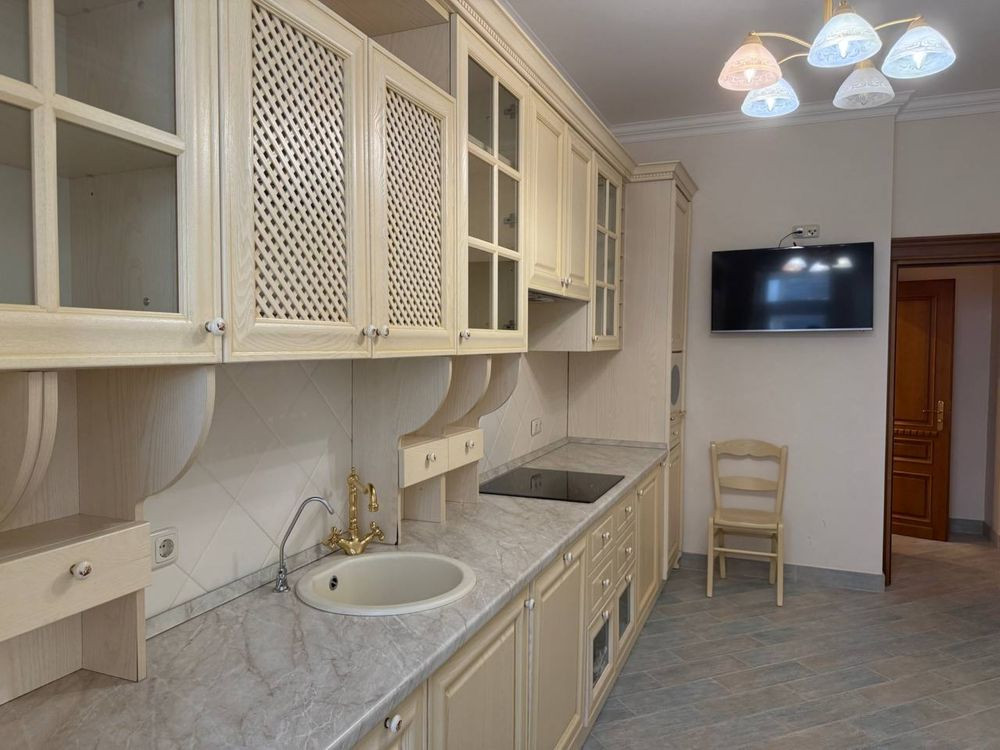 Актуальна‼️ 3 кімнати на Печерську 100м2 в гарному будинку Дві спальні Киев - изображение 7