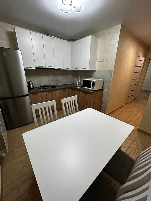 Оренда 1-кім. квартири 40 м.кв., пр. Червоної Калини Львів - зображення 2