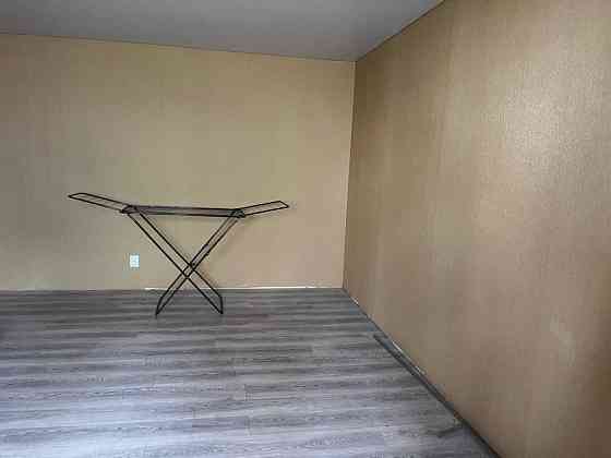 Військовим та цивільним здається 1-кім велика квартира з автономкою Сумы