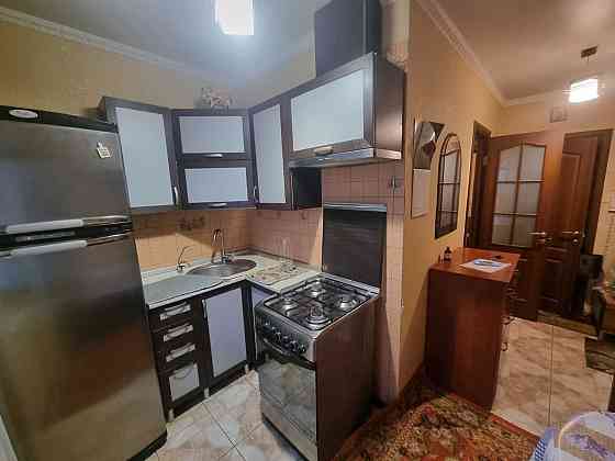 оренда 1 кім. квартири вул. Мрії (Туполєва) 17/19  на Нивках Киев