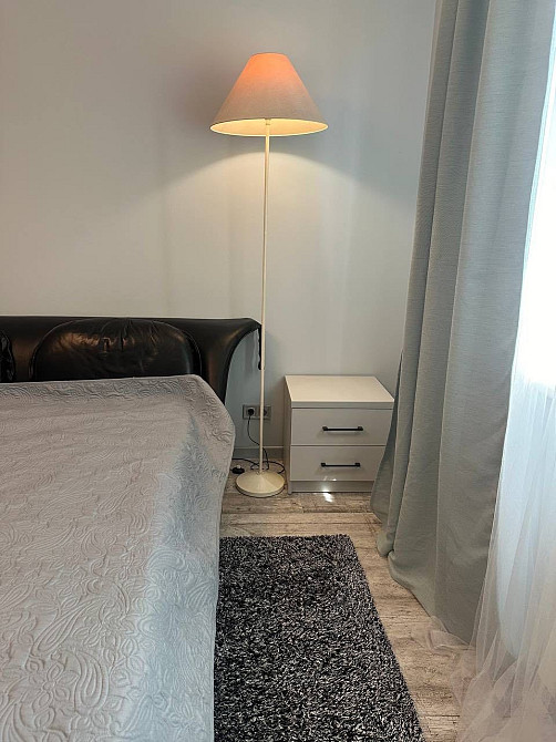 Оренда сучасної двокімнатної квартири район Щасливого Рівне - зображення 5