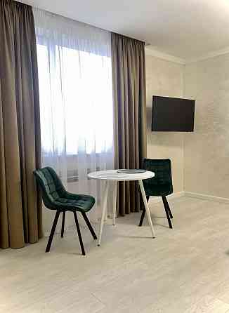 Квартира біля метро Васильківська студія з ремонтом ЖК Парк Ленд Киев