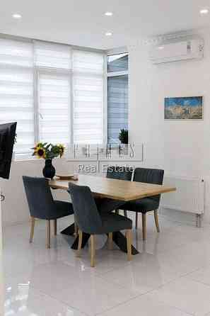 Продаж дворівневий пентхаус, ЖК Ліко-Град 3, вул. Здановської, 50/2 Киев