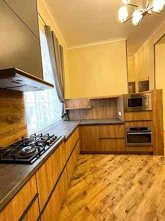 Продається 4х кімнатна квартира клубному будинку. Івано-Франківськ