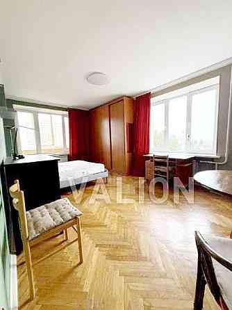 Продам 1к квартиру, вул. Січових Стрільців 28а, Пейзажна алея, Центр Киев