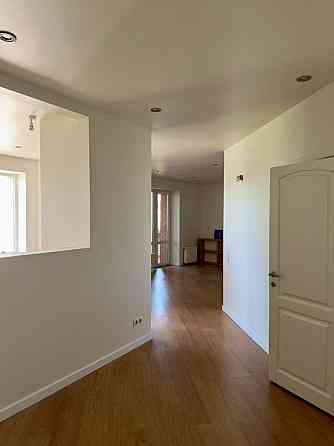 Продам 3-кімнатну квартиру Петропавлівська Борщагівка VD Петропавловская Борщаговка