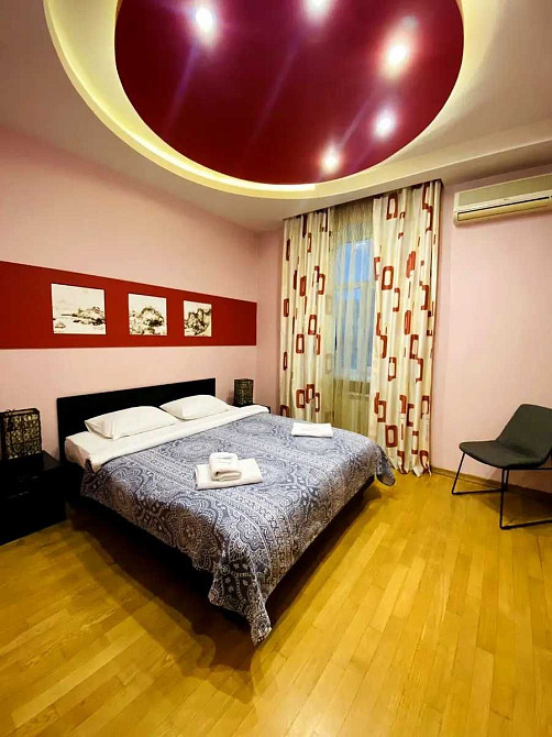 Продам видова 2к63м2 ремонт вул Басейна 17 Центр Сталінка з ліфтом Киев - изображение 6