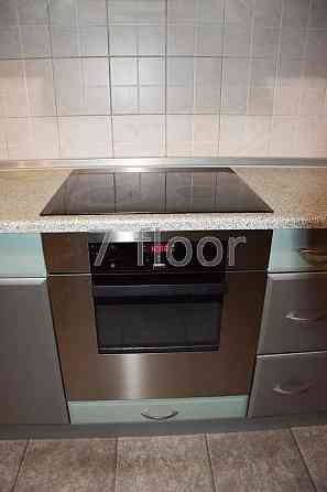 2 кімнатна квартира Троєщина Червоної калини метро Почайна ТРЦ Район Киев