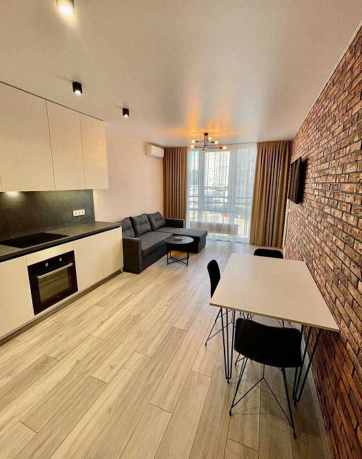 1к квартира з ремонтом 52м2 в ЖК Seven Севен Осокорки Славутич Позняки Киев - изображение 1