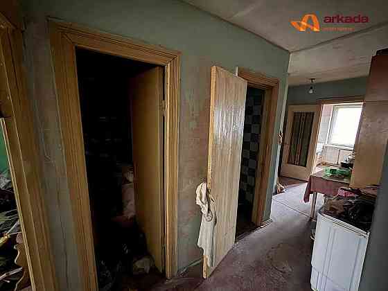 Продаж 3 кімнатної квартири під ремонт по вул. Вовчинецька Івано-Франківськ