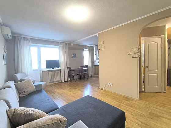 1 к. Студия в начале Сич. Набережной. Свет НЕ отключают! Дніпро