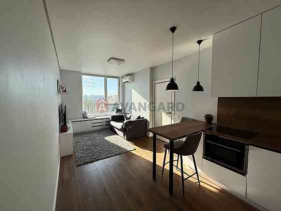 Здається євродвушка в ЖК 'Комфорт таун' Киев