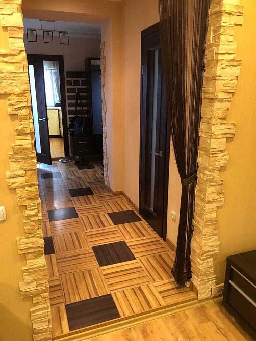 Оренда однокімнатної квартири Новий будинок закритий двір ЦУМ Полтава - изображение 8