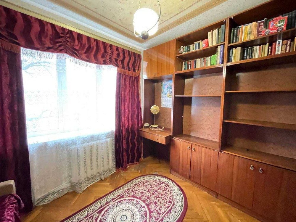 Простора 3к в центрі. Газове опалення. Дітки та домашні улюбленці так Іrpin - photo 4