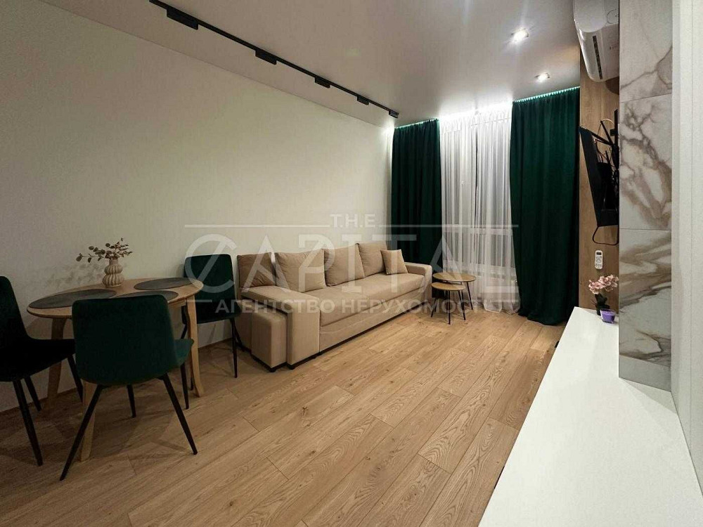 Оренда / Квартира
Київ, Шевченківський район, вул. Салютна, 2б Київ - зображення 2