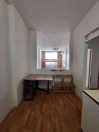 Продаж 2-кімн., Дарницька площа. Киев