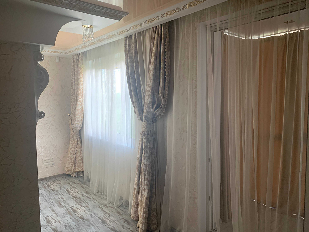 T S3 Продается 4к квартира + 2 гаража на Салтовском шоссе Харків - зображення 4