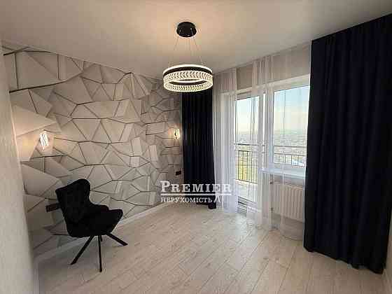 2 кімн квартира з прямим видом на море на Таїрова Одесса