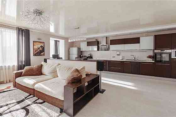 3 комн.квартира Кирпичный дом Супер дизайн Заболотного 135м.кв Паркинг Одесса