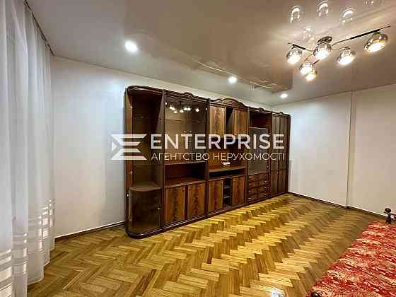 Продаж 3к. квартири з ремонтом вул.Зоологічна метро КПІ Киев