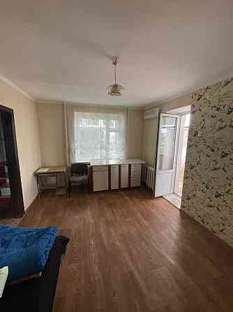 Продается 2-комнатная квартира в центре. Славянск