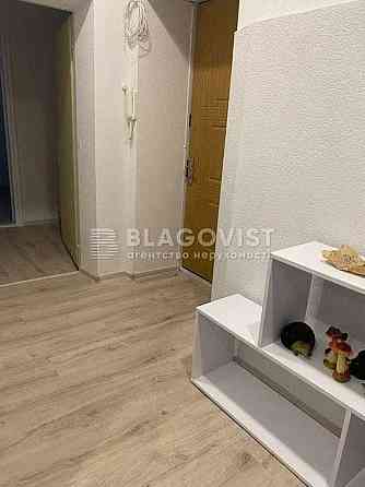 Продам 1 кім квартиру Гоголівська, 6а Золоті ворота, салон краси центр Киев