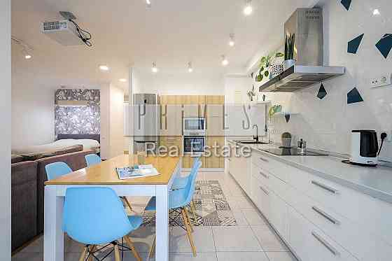 Продаж шикарної квартири 89 м2 ремонтом Кришталеві Джерела 3 поверх Киев