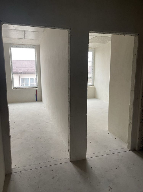 Продаю 1-кімнатну квартиру без ремонту з оздобленням Святопетрівське (Києво-Свят.р-н) - зображення 4