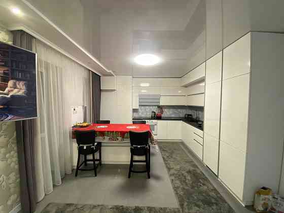 Продаж шикарної 3- кім.кв.  вул. Малоголосківська 8г Львов