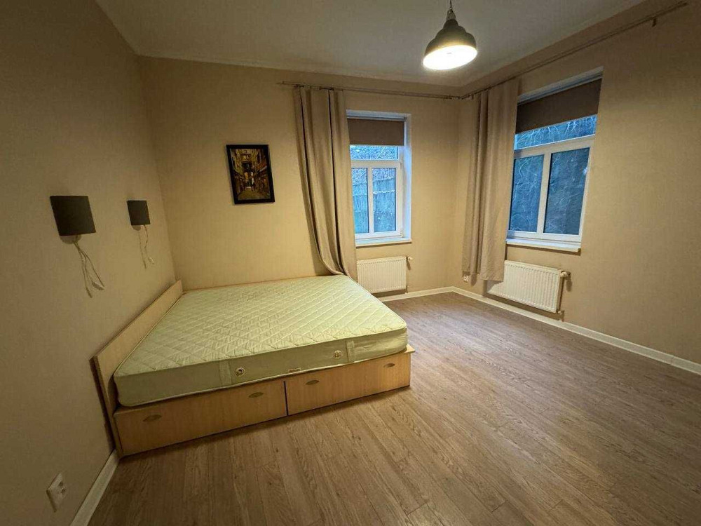 м. Тараса Шевченко,  Будинок після повної  реконструкції 2006 року. Киев - изображение 6