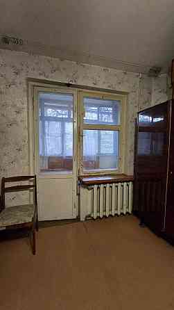 2-х комнатная под ремонт, двухсторонняя планировка, цена отличная! Одесса