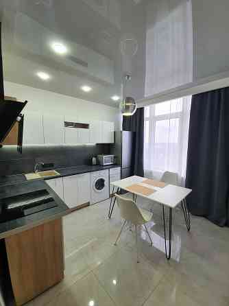 Центр Сдам  евродвушку  жк  34 Жемчужина ул Бассейная Одеса