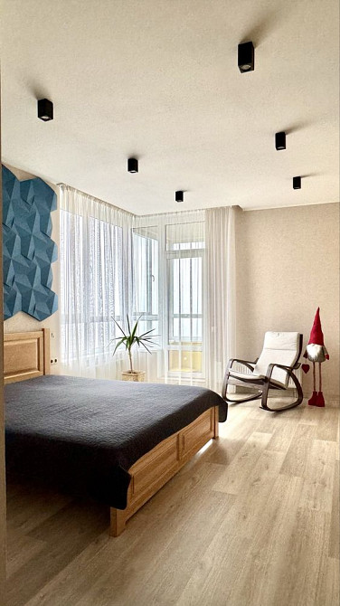 70м2 Парк Ленд ParkLand метро Васильківська Голосіївський р-н Киев - изображение 1