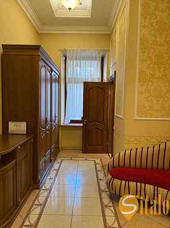 Оренда 4 кімнатної квартири, вулиця Крушельницької Львів