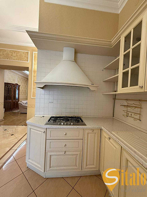 Оренда 4 кімнатної квартири, вулиця Крушельницької Львів - зображення 8