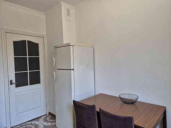 Оренда 3к 68квм Юлії Здановської 8 метро Васильківська Киев