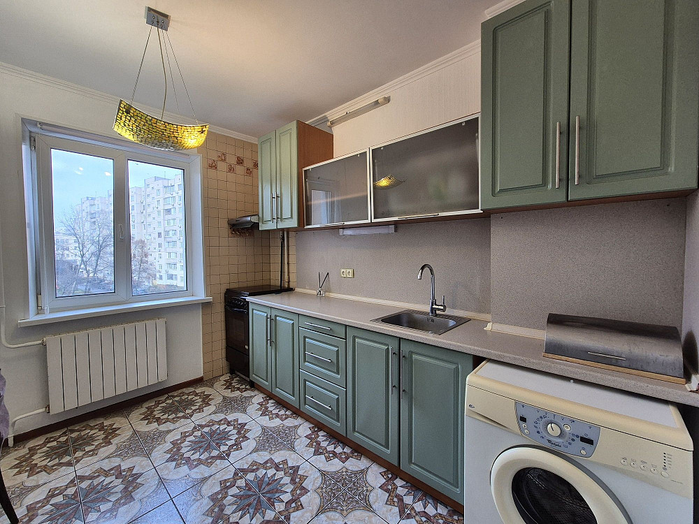 Оренда 3к 68квм Юлії Здановської 8 метро Васильківська Київ - зображення 1