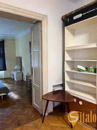 Продаж 2 кімнатної квартири, вулиця Пекарська Львов