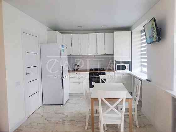 3 к квартира 64 м2/5 поверх, вул.Щекавицька 41, 5 хв метро Киев