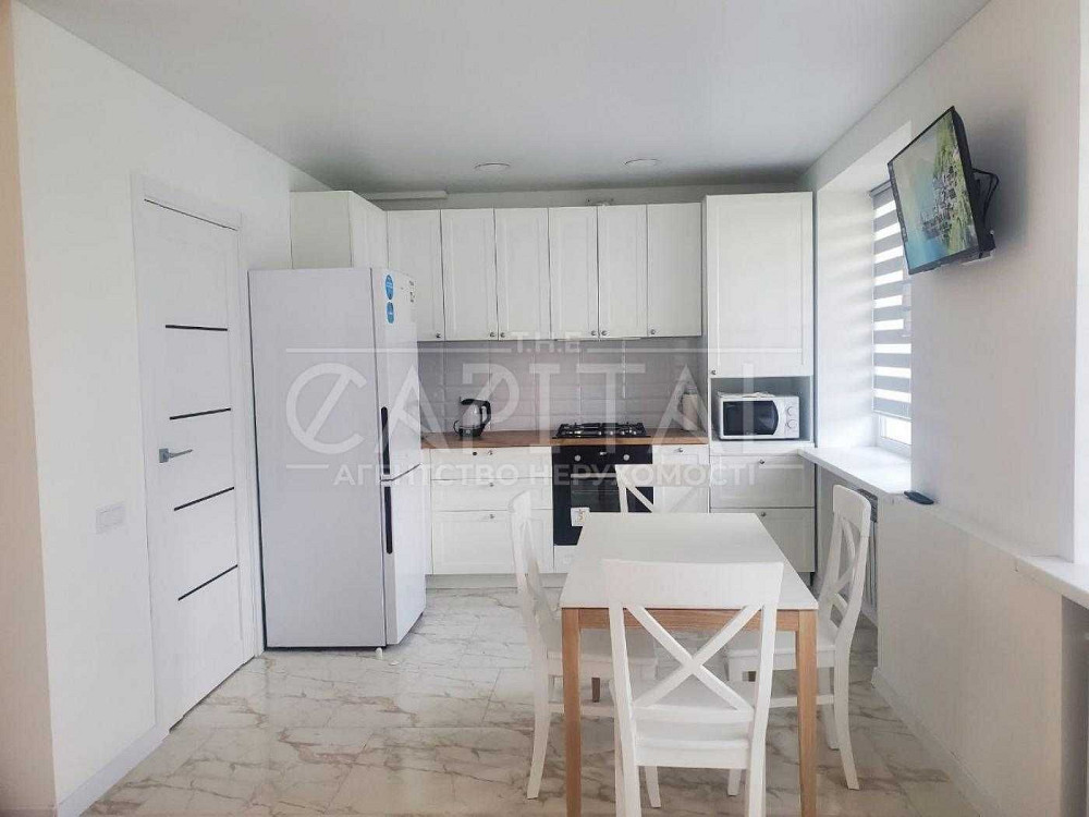 3 к квартира 64 м2/5 поверх, вул.Щекавицька 41, 5 хв метро Киев - изображение 1