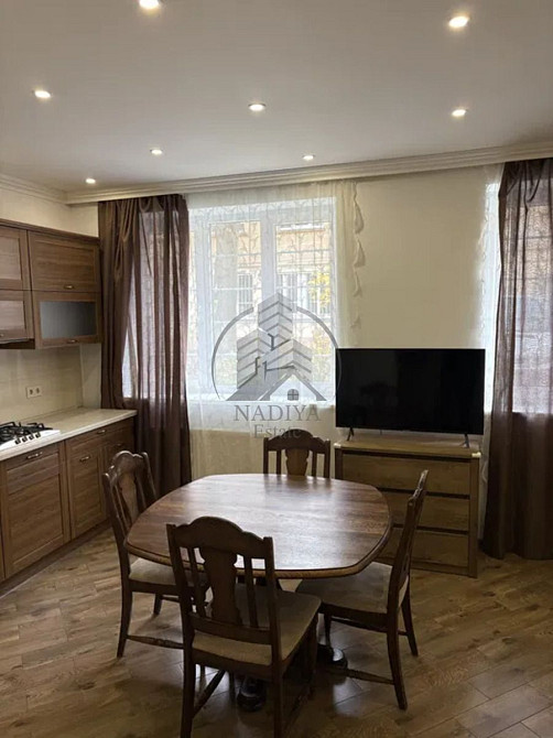 Оренда 1-кімнатної квартири з ПАРКОМІСЦЕМ по вул. Пекарська Львів - зображення 3