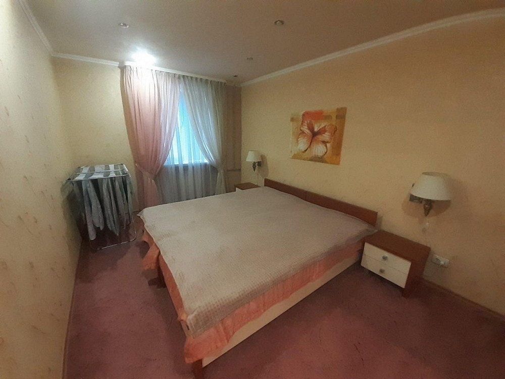 Сдам 2-х комн.кварт.в самом-самом центре Краматорска по ул.Стуса 51 Краматорськ - зображення 2